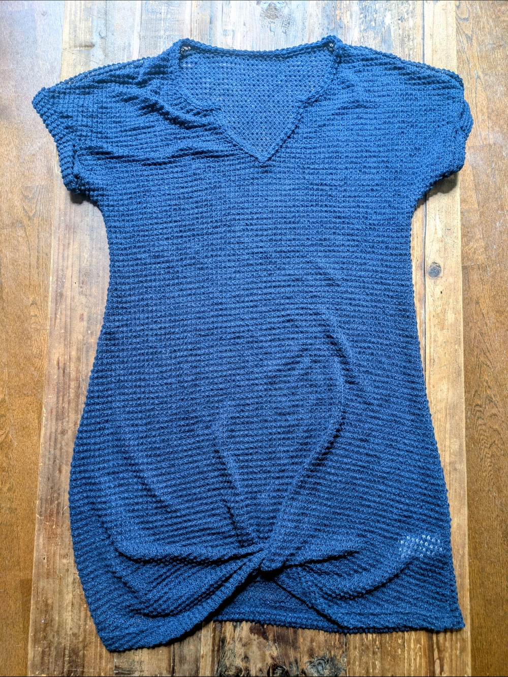 Navy Knit V-Neck Short Sleeve Tunic